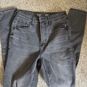 Old Navy Women's Charcoal Skinny Jeans